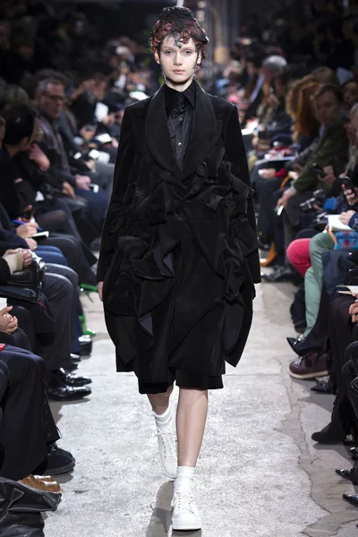 Look 26